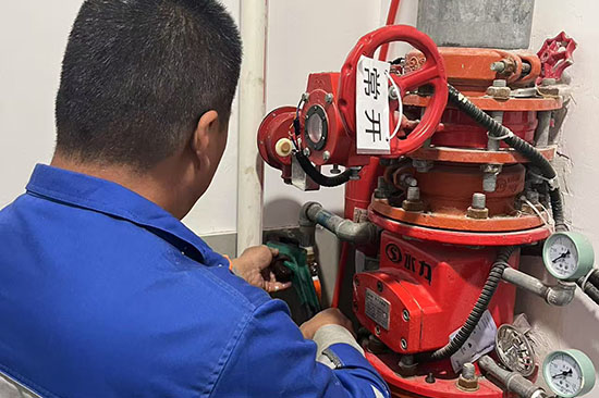 <a href=http://www.xiaofangweibao.com target=_blank class=infotextkey>消防維保</a>